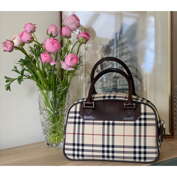 Burberry Vintage Nova Check Leather & Canvas Handbag - Picture 2 of 13